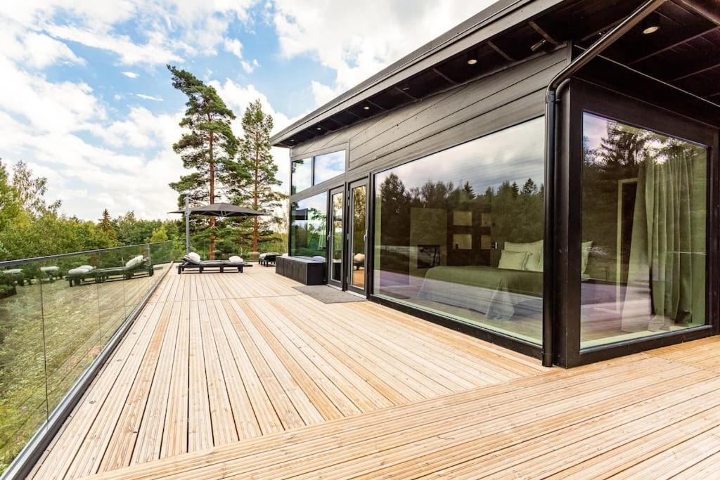 Villa Padel - Premium Lakeside Residence & Grounds Lohja Esterno foto